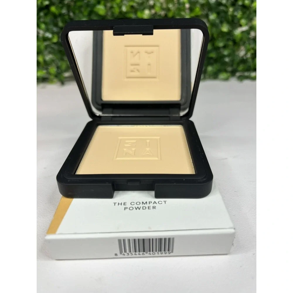 3INA The Compact Powder ~ 203 ~ Pressed Powder 11.5g - NEW IN BOX